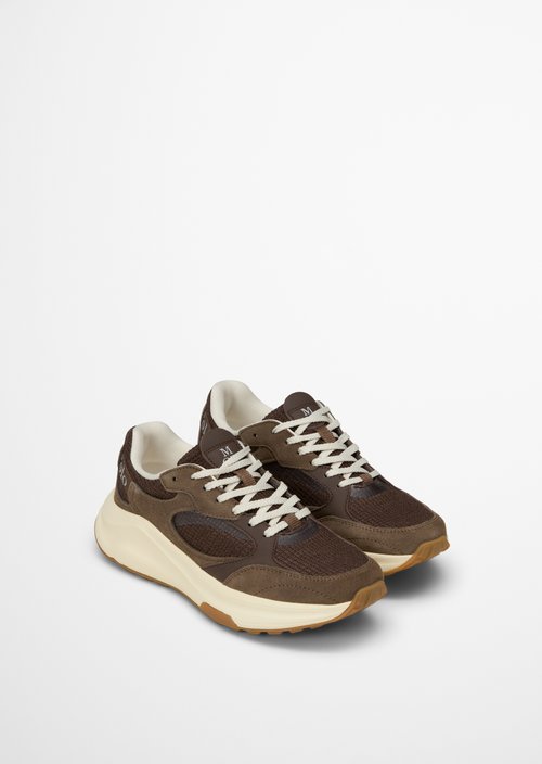 Sneaker model Liv — Burnt Coffee