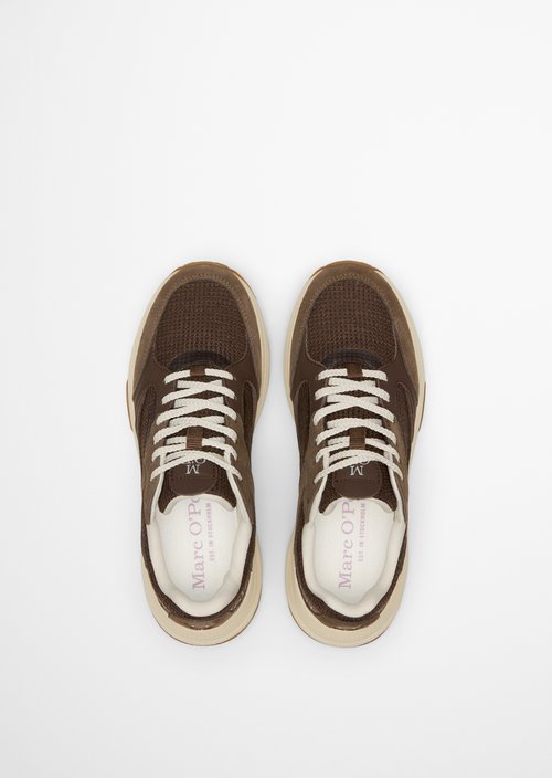 Sneaker model Liv — Burnt Coffee