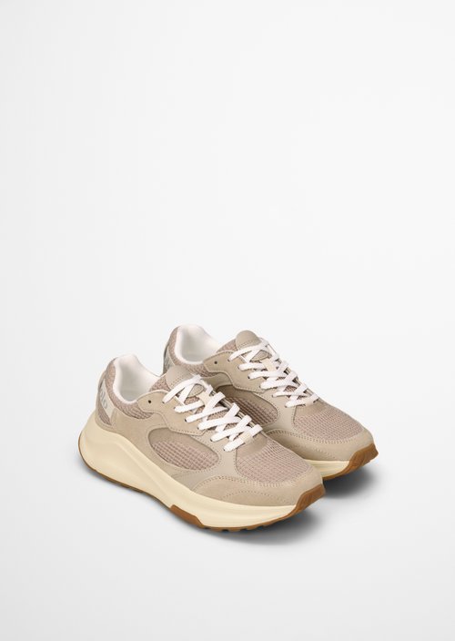 Sneaker model Liv — Grey Silk
