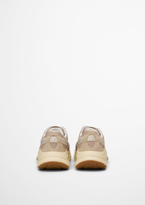 Sneaker model Liv — Grey Silk