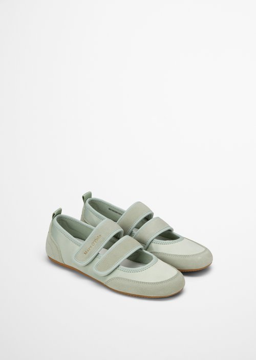 Ballerina model Lola — Calm Sage
