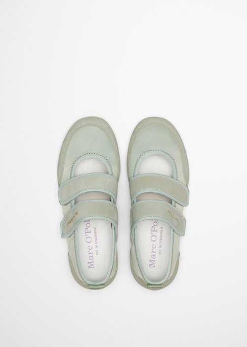 Ballerina model Lola — Calm Sage