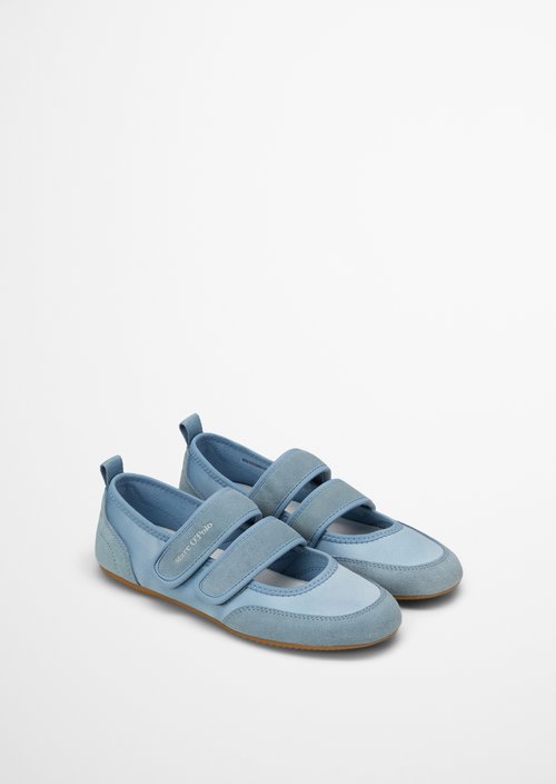 Ballerina model Lola — Light Blue