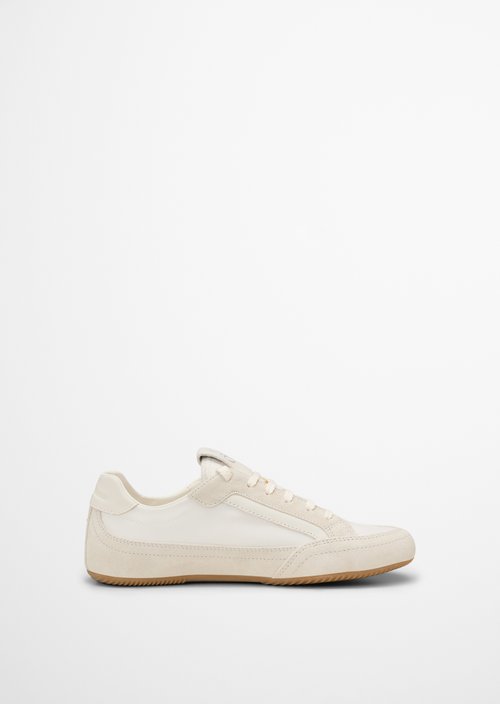 Sneaker model Lola — MO'P Offwhite