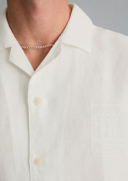 Crayfish Capsule Short-Sleeve Shirt — Silky White