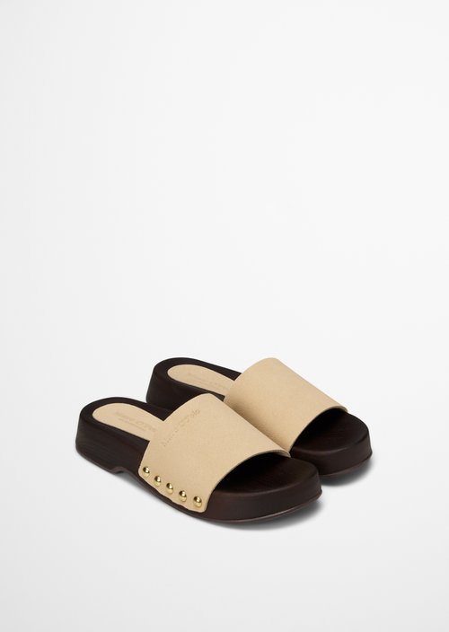 Mule model Mary — Dusty Sand
