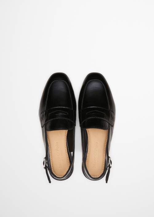 Model mokasín Safina Black v pohledu shora