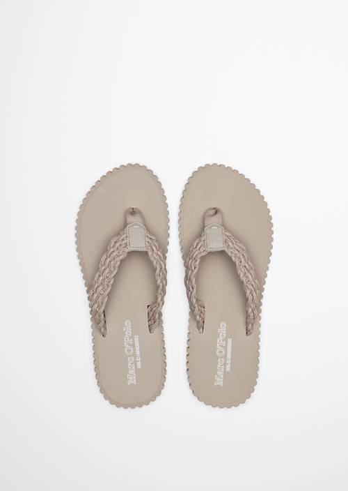 Zehentrenner Model Sandy Grey Silk in Ansicht von oben