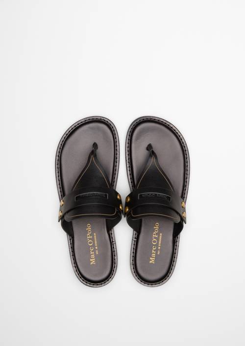 Toe separator model Stina Black in top view