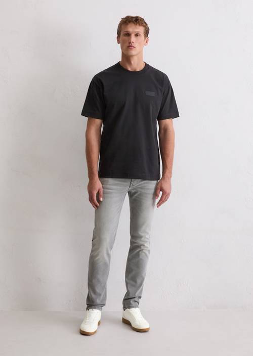 Jeans model KEMI regular Light Grey Wash in front view