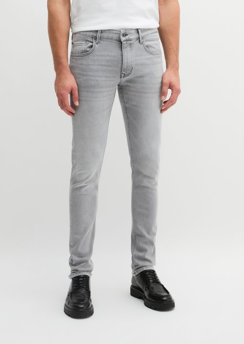 Jeans model Sjöbo shaped — Light Grey Wash