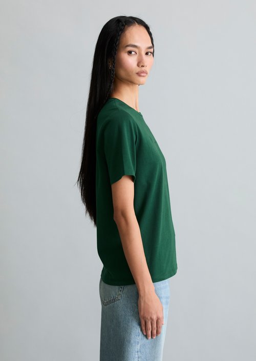 Regular T-shirt — Rich Emerald