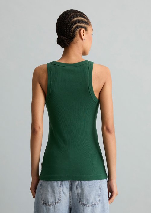 Slim-Fit Ribbed Tank Top — Rich Emerald