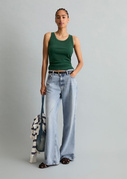 Slim-Fit Ribbed Tank Top — Rich Emerald