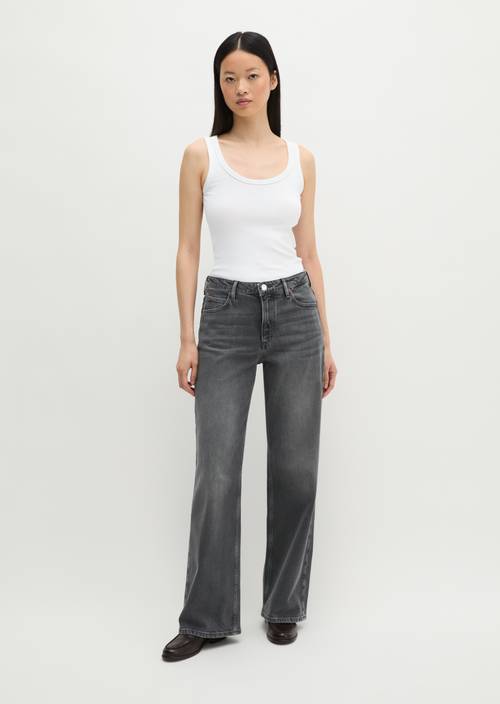 Jeans model Tolva wide Dark Grey in front view