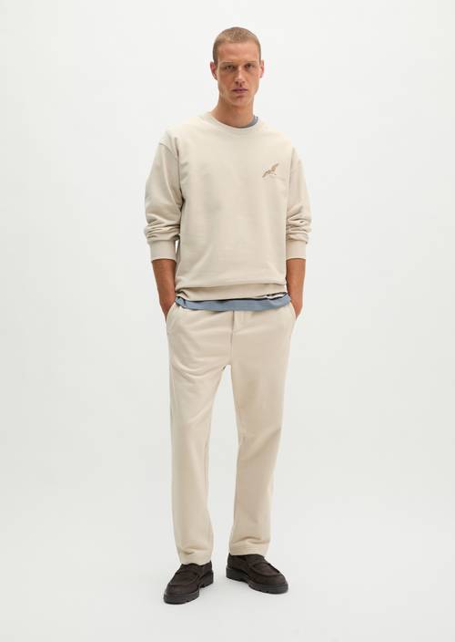 Regular-Fit Sweatpants Grey Silk in front view