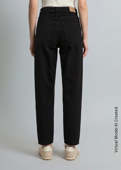 Stine Barrel Cropped Jeans — Black