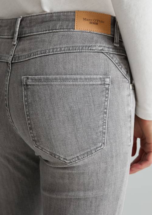 Jeans Model Nella bootcut Dark Grey in Detailansicht