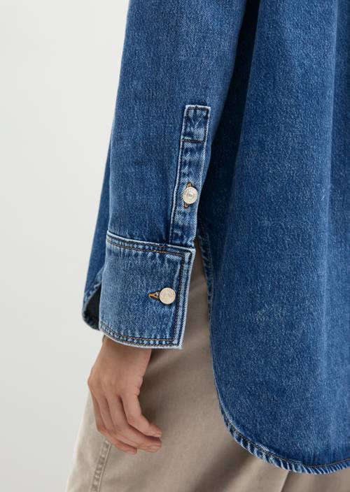 Jeansbluse relaxed Medium Blue in Detailansicht