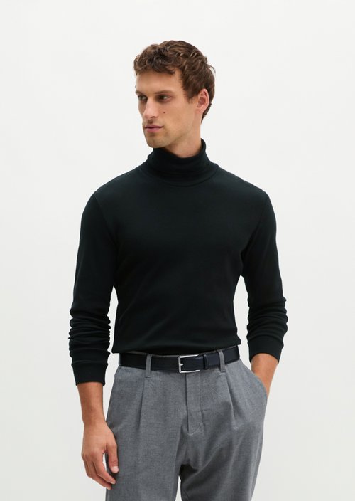 Turtleneck Long-Sleeve Shirt — Black