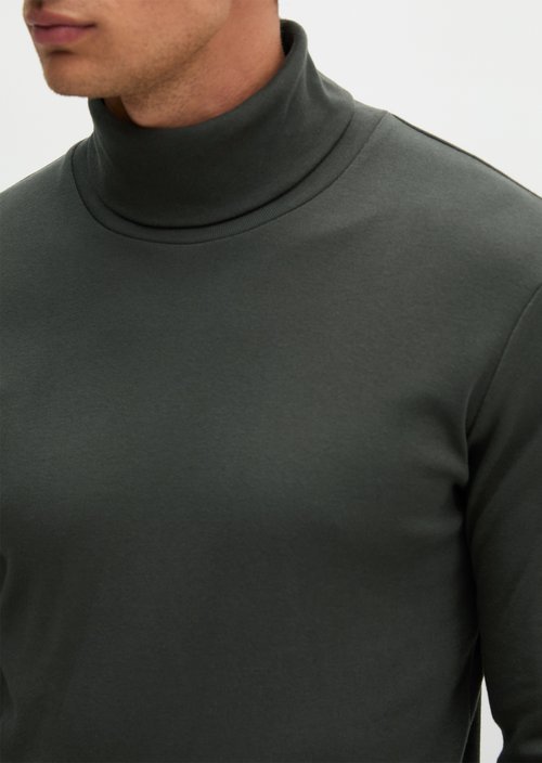Turtleneck Long-Sleeve Shirt — Wooden Earth