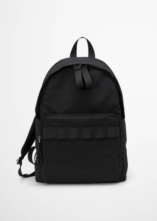 Rucksack medium Black in Frontalansicht