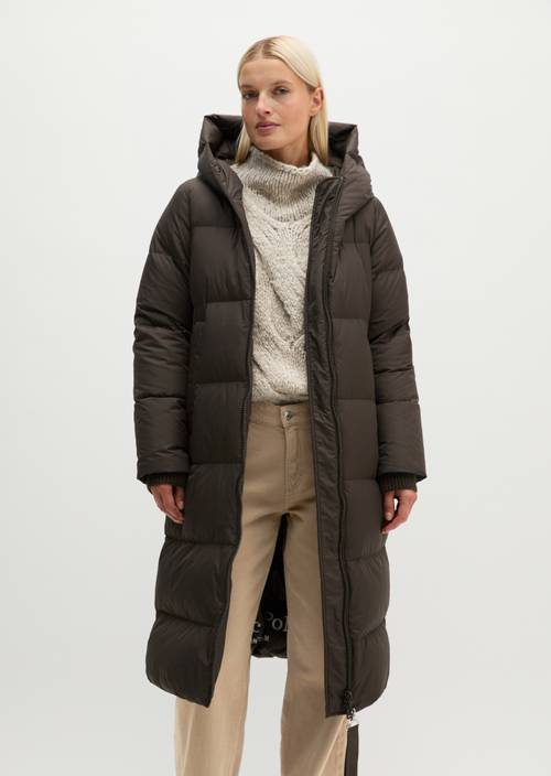 Regular-Fit Quilted Down Hooded Coat Burnt Coffee in front view