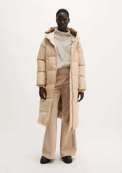 Regular-Fit Quilted Down Hooded Coat Earthy Taupe in front view