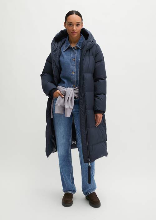 Regular-Fit Quilted Down Hooded Coat Maritime Blue in front view