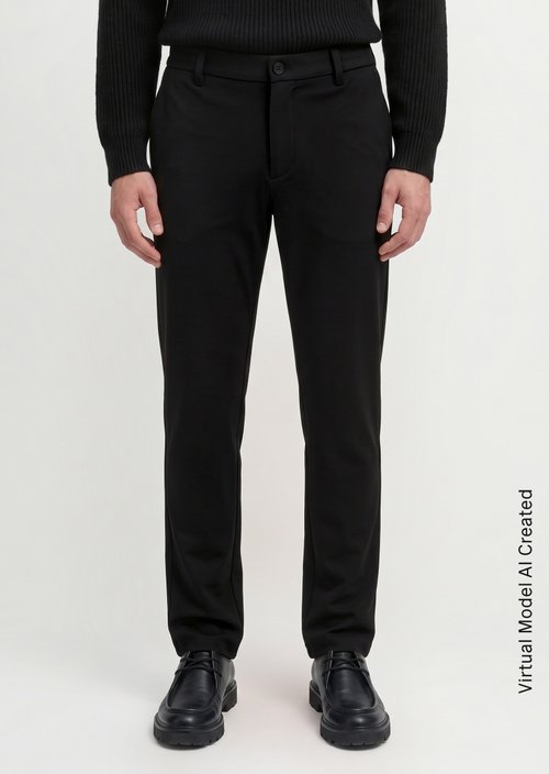 Morot Jogger Tapered Pants — Black
