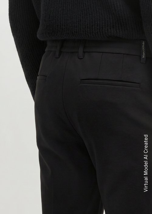 Morot Jogger Tapered Pants — Black