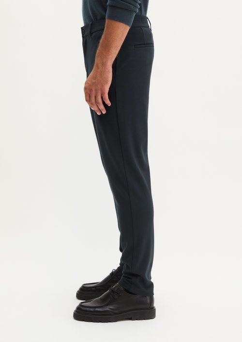 Morot Jogger Tapered Pants — Deep Night Blue