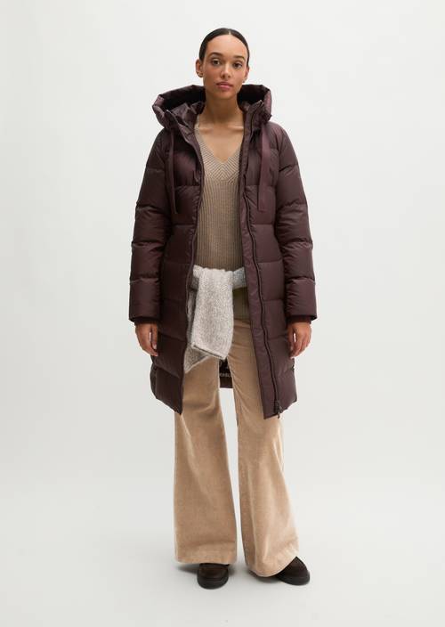 Puffer-Daunenmantel mit Kapuze regular Black Cherry in Frontalansicht