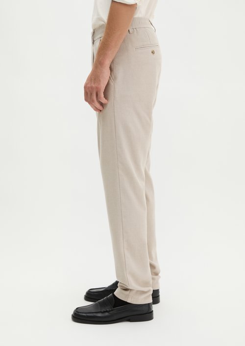 Chino Model Stig Jogger Pleats shaped — Medium Beige