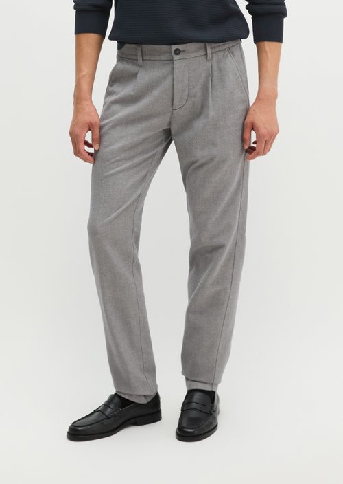 Chino Model Stig Jogger Pleats shaped — Dark Blue