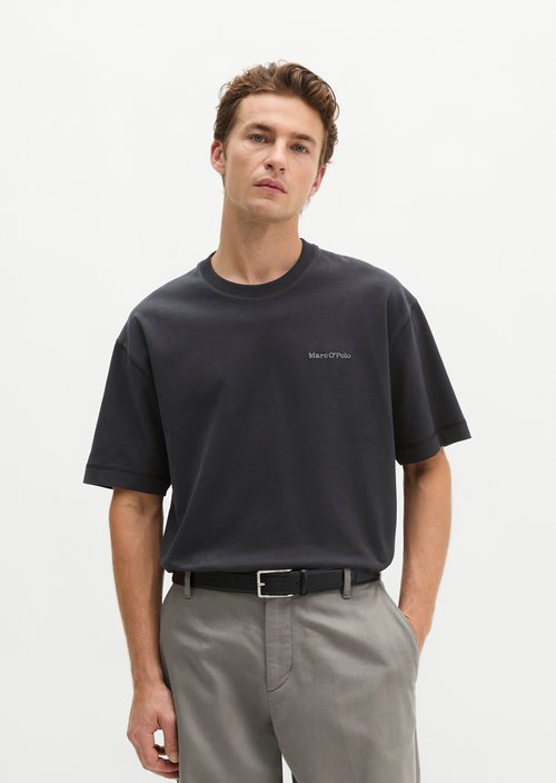 Relaxed T-shirt — Black