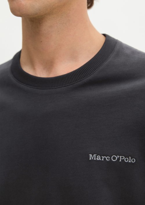 Relaxed T-shirt — Black