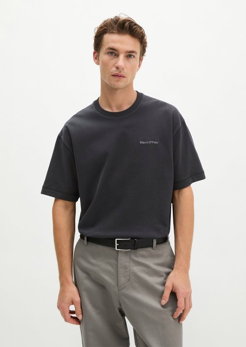 Relaxed T-shirt — Black