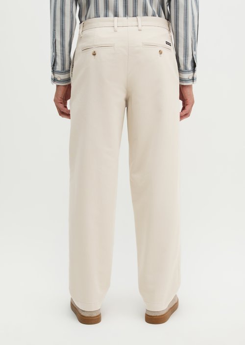 Chino model Bent relaxed — Grey Silk