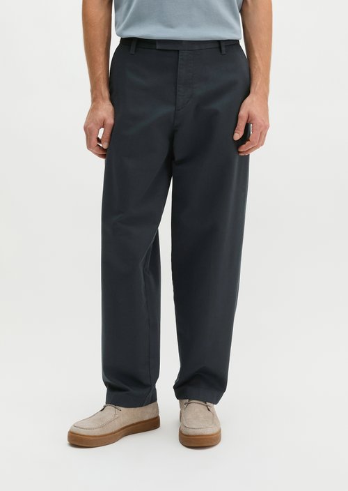 Chino model Bent relaxed — Peppercorn Grey