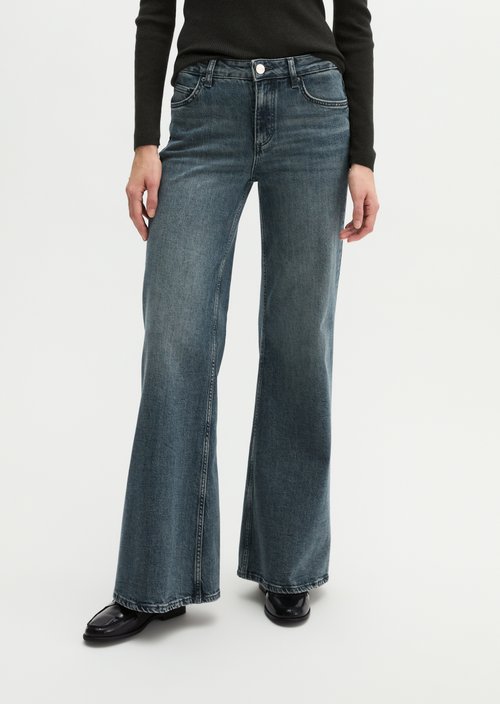 Fjona Flared Jeans — Medium Grey