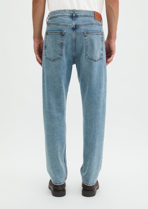 Kalmo Straight-Leg Jeans — Medium Blue