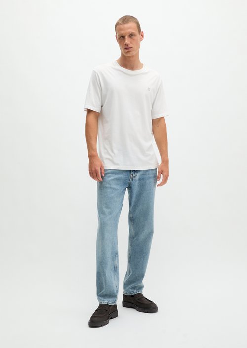 Kalmo Straight-Leg Jeans — Medium Blue