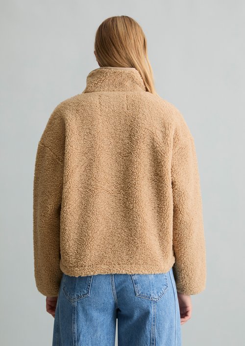 Teddy-Troyer Regular — Sandpaper