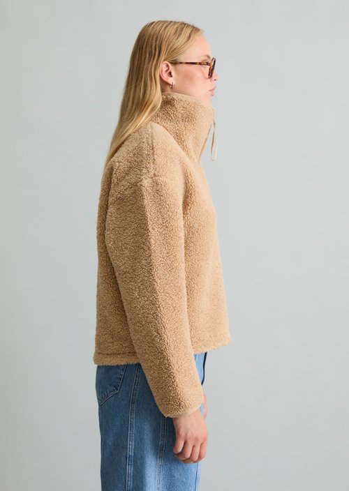 Teddy-Troyer Regular — Sandpaper