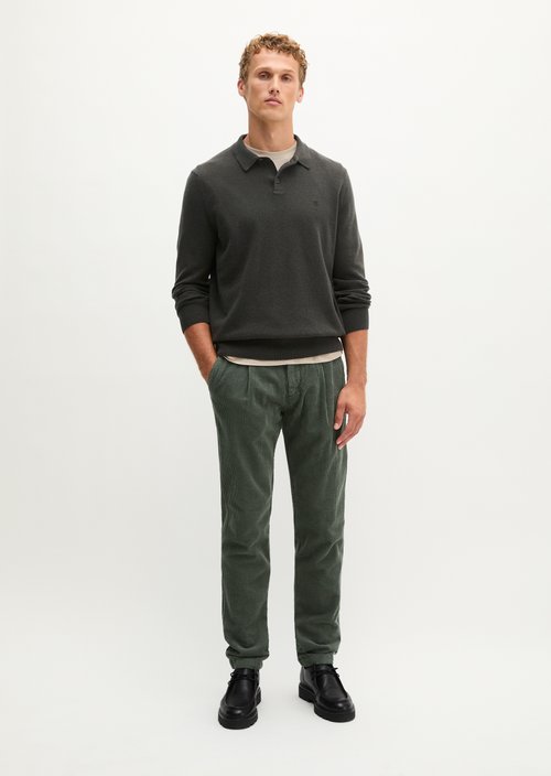 Osby Pleated Tapered Corduroy Pants — Skipping Stone