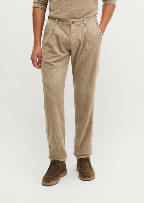 Osby Pleated Tapered Corduroy Pants — Charleston Gray