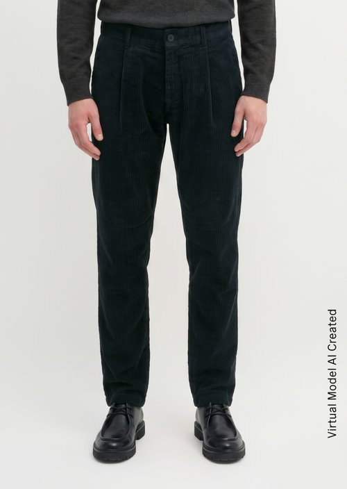 Osby Pleated Tapered Corduroy Pants — Dark Navy