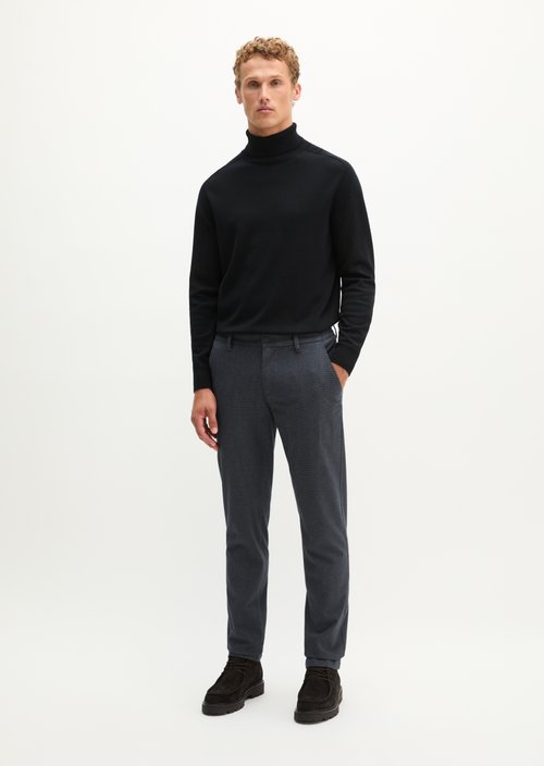 Chino Model Stig Jogger-Style — Black