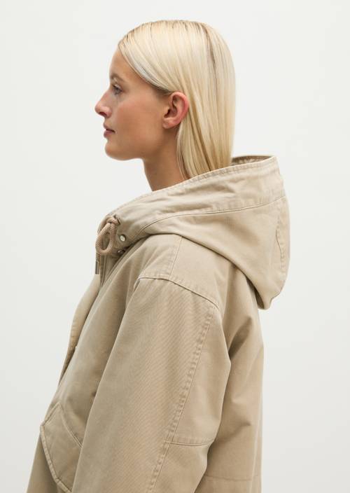Relaxed Twill Outdoor Parka Earthy Taupe in detail view